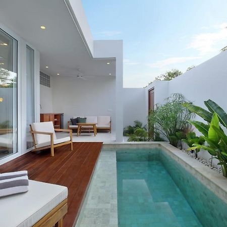 Neptune Studios Adults Only Gym And Recovery Access Kuta  Kültér fotó