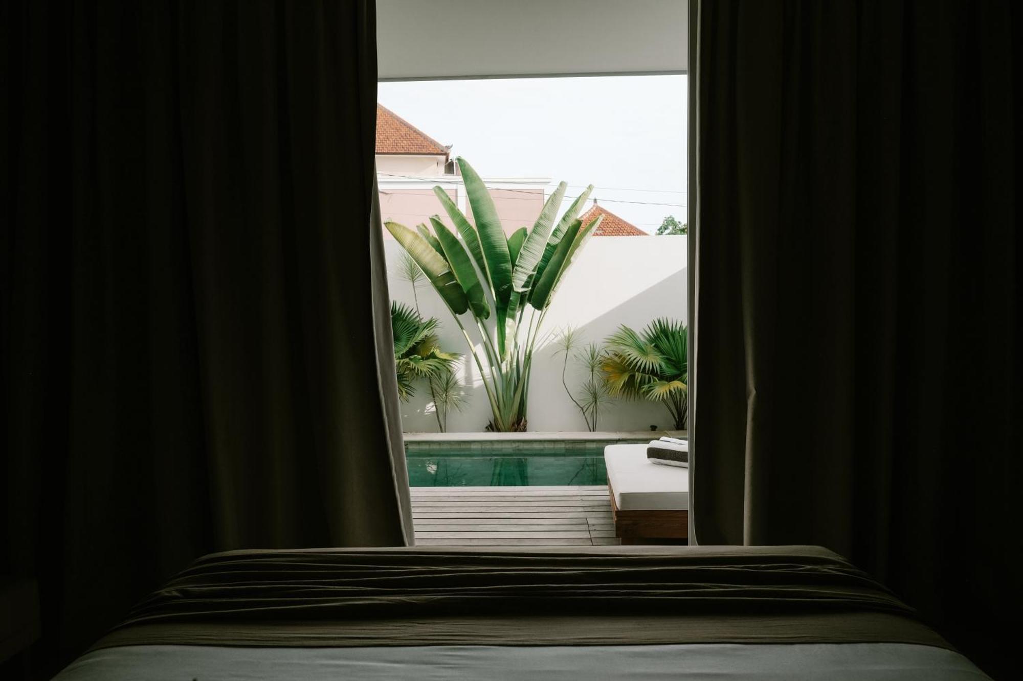 Neptune Studios Adults Only Gym And Recovery Access Kuta  Kültér fotó